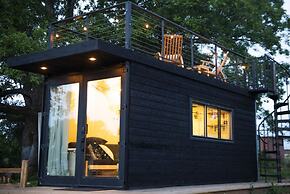 The Bluebonnet- Container Home Country Setting Near Waco Attractions