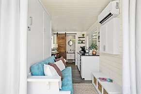 New The Desert Escape-cozy Container Home