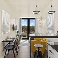 New The Yellow Beacon-luxury Shipping Container