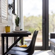 New The Yellow Beacon-luxury Shipping Container