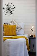 New The Yellow Beacon-luxury Shipping Container