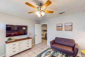 New Cozy Home 10 Min to Magnolia and Baylor