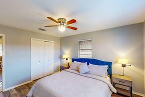 New Cozy Home 10 Min to Magnolia and Baylor