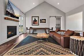 New Luxury Texas Farmhouse