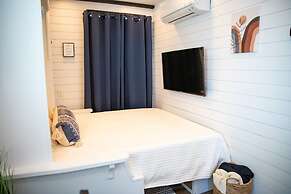 New Moonlight Ridge-shipping Container Home