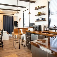 New Moonlight Ridge-shipping Container Home