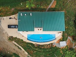 Vajra Jahra Villas & Retreat Center