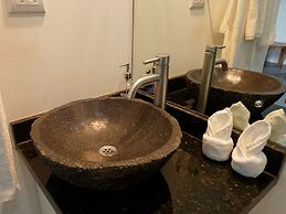 Vajra Jahra Villas & Retreat Center