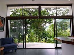 Vajra Jahra Villas & Retreat Center