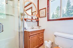 Charming Soda Springs Cabin: Hike, Ski & Golf!