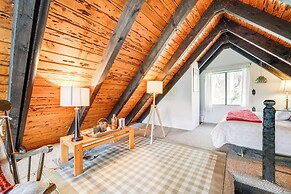 Serene Lakes Cabin w/ Deck: Dog Friendly!