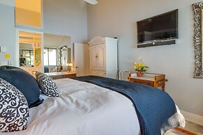 Lakefront Incline Village Condo w/ Private Deck!