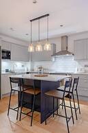 Newly Refurbished 2BD Flat - Wimbledon Village!