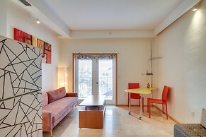 Palm Coast Condo w/ Balcony, 2 Mi to Beach Access!