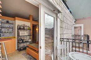 Palm Coast European Village Condo - 2 Mi to Beach!