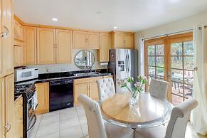 Dog-friendly California Home w/ Patio, Near Hiking