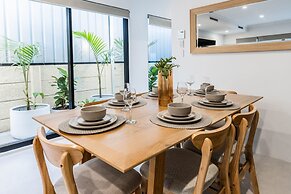 Beautiful 4BR Family Home With Patio and Parking!