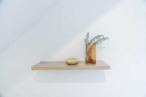 Beautiful 4BR Family Home With Patio and Parking!