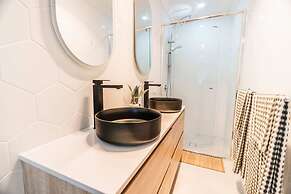 Beautiful 4BR Family Home With Patio and Parking!