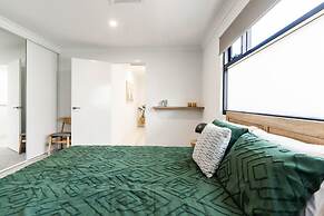 Beautiful 4BR Family Home With Patio and Parking!