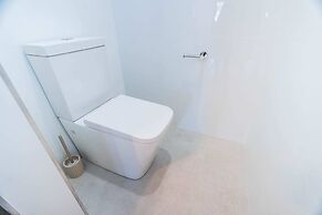 Beautiful 4BR Family Home With Patio and Parking!