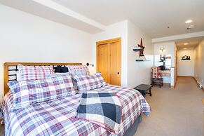 Bear Creek Lodge 408 4 Bedroom Condo by Alpine Lodging Telluride