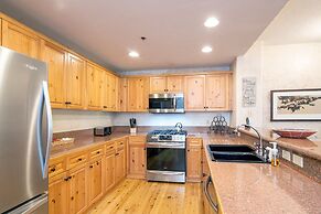 Bear Creek Lodge 107a 1 Bedroom Condo by Alpine Lodging Telluride