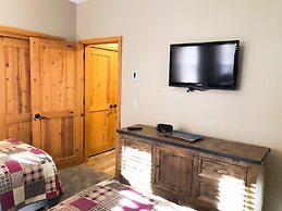 Bear Creek Lodge 301ab 2 Bedroom Condo by Alpine Lodging Telluride