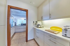 Marys Holiday Penthouse