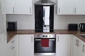1 Bed Apartment Sleeps 2 With Wi-fi