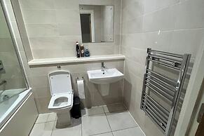 1 Bed Apartment Sleeps 2 With Wi-fi