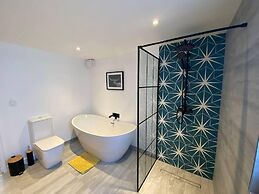 Impeccable 2-bed House in Newquay