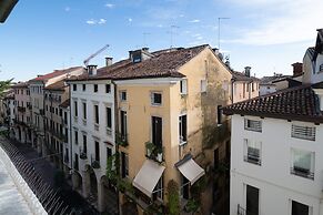 Residenza Corso Palladio 159