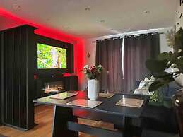 Remarkable 2-bed House in Northolt