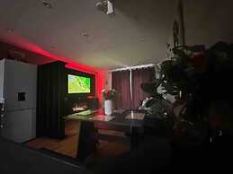 Remarkable 2-bed House in Northolt