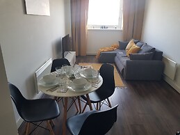 Stunning 1-bed Apartment in Brierley Hill
