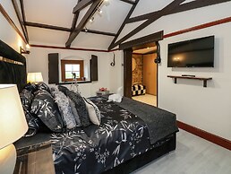 Winding Wheel Cottage