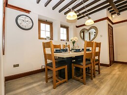 Winding Wheel Cottage