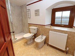 Winding Wheel Cottage