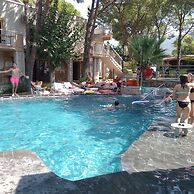 Efes Hidden Garden Resort Otel