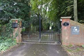 Amazing 100 Year old Church Rectory