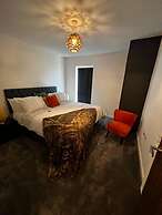 Stunning 2-bed Apartment in Grays