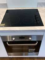 Stunning 2-bed Apartment in Grays