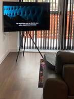 Stunning 2-bed Apartment in Grays