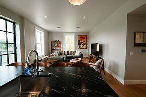 Western 1924 Luxury Lofts