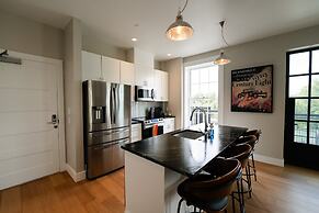 Western 1924 Luxury Lofts