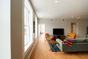 Western 1924 Luxury Lofts