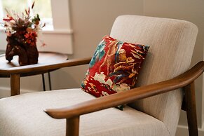 Western 1924 Luxury Lofts