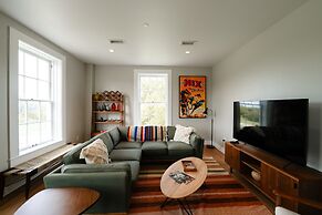 Western 1924 Luxury Lofts