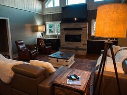 Grand Lodging Company